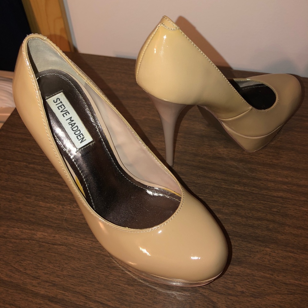 Steve Madden Blush Heals